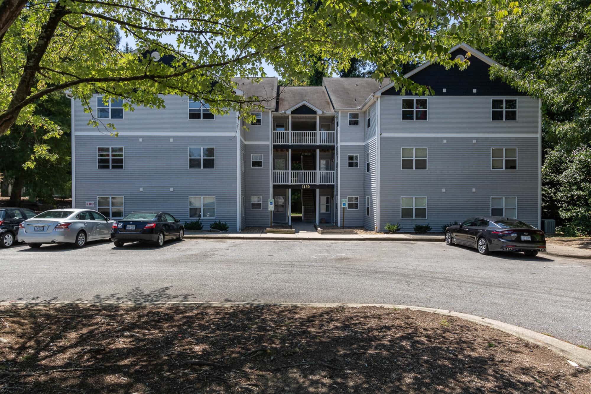 raleigh off campus university oaks off campus apartments near nc state university raleigh north carolina community building exterior