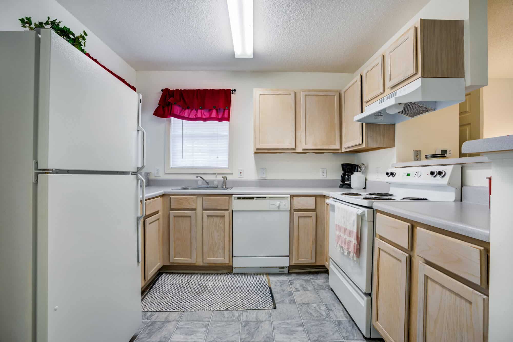 raleigh off campus university woods apartments off campus apartments near nc state university full kitchen